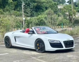 奥迪r8适合日常开吗(奥迪r8值得购买吗)