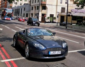 马丁v8vantage／马丁靴