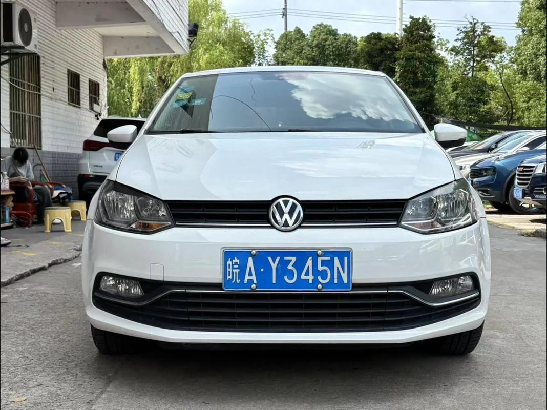 2015年大众polo二手车多少钱 15年polo14二手车价格