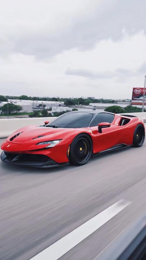 红色法拉利跑车图片 红色法拉利叫什么