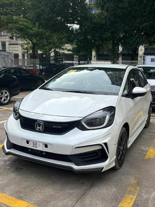 飞度是什么牌子的车(飞度是什么品牌车)