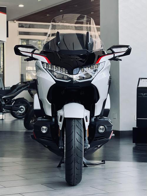 跑长途最舒服的摩托车/跑长途舒适的摩托车哪个好