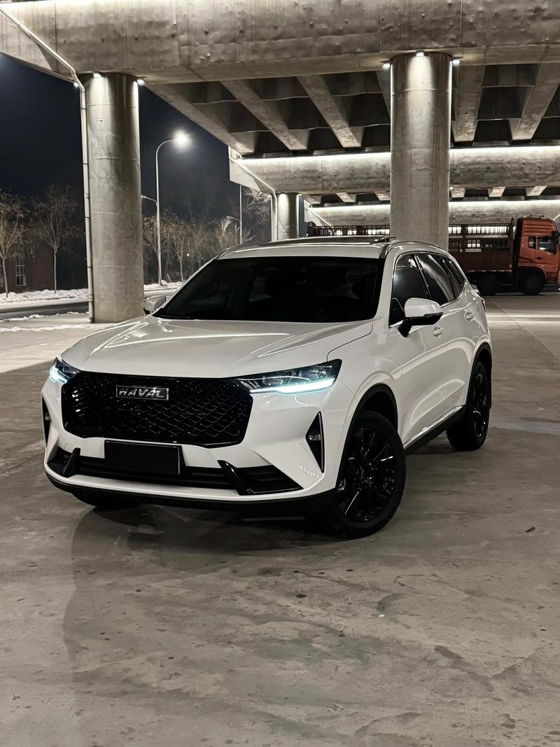 长城h6油电混合报价 长城汽车h6新款