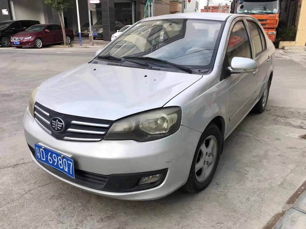 一汽威志多少钱 中国一汽威志v5