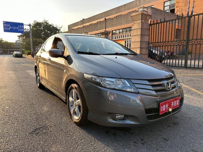 10款锋范二手多少钱 10款锋范二手多少钱一辆