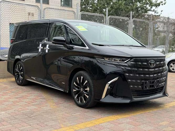 丰田商务车埃尔法v6 丰田埃尔法商务车价格多少钱