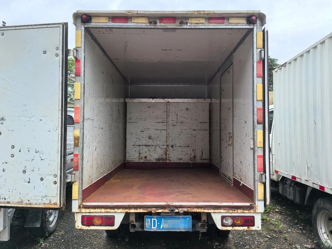 二手微型厢式货车 二手微型箱货车个人出售